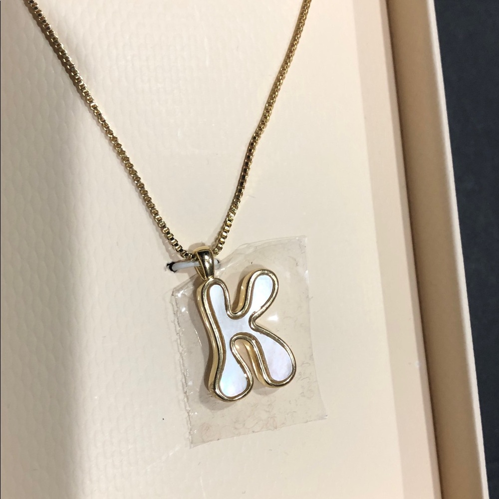 Camila Coelho gold tone puffy mother‎ of pearl K initial 16” necklace brand new - Picture 3 of 5